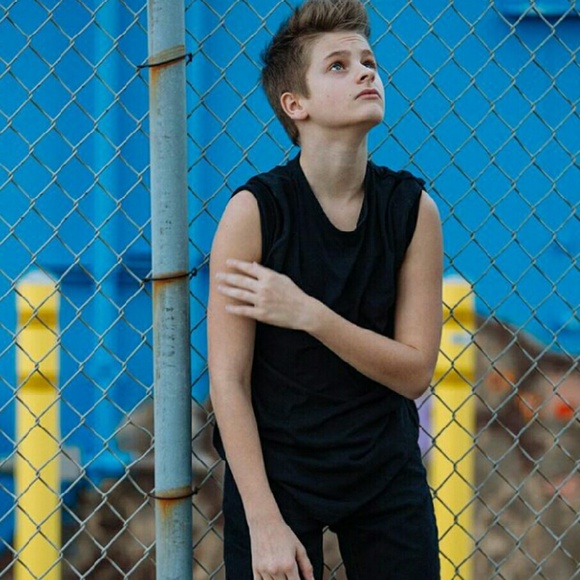 Meet your Posher, Blessing - Picture 1 of 1