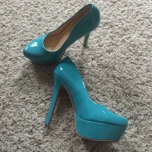 Jessica Simpson Heels