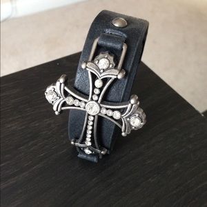 Cross bracelet