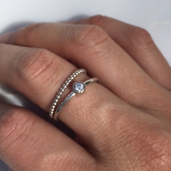 .925 Sterling Silver Small Crystal Ring - Picture 3 of 3