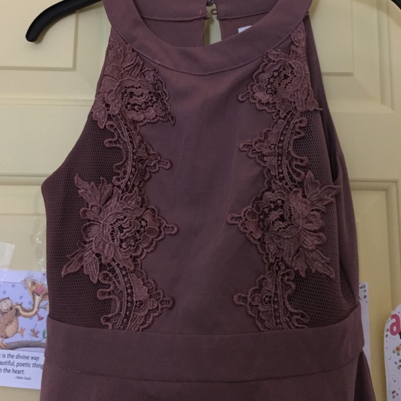 short dress - Picture 3 of 4