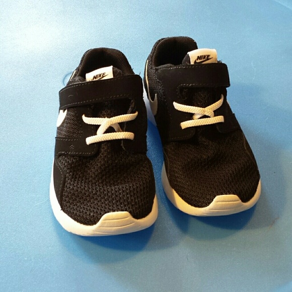Nike Flex Toddler Size 9