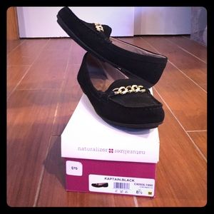 Naturalizer kaptain black loafers