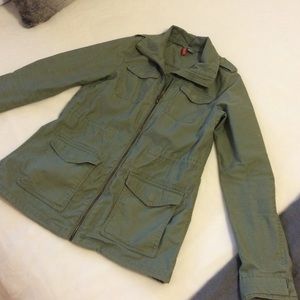 H&M,Divided jacket size 6