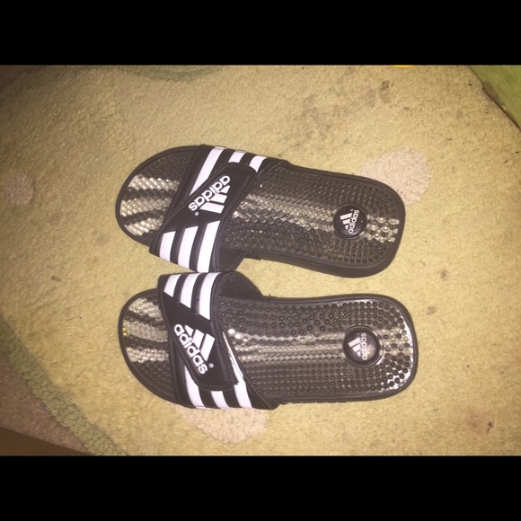 Adidas slide ons
