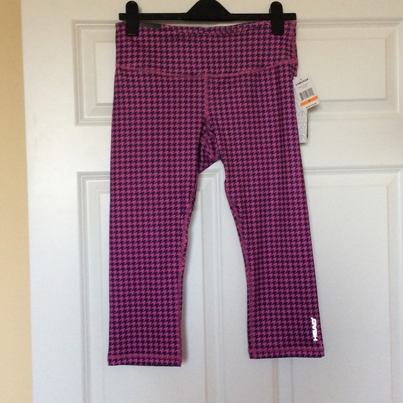 Capri workout pants