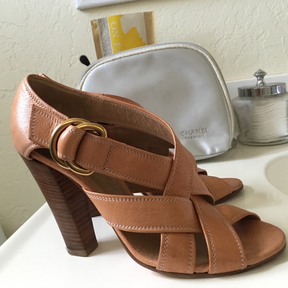 Chloe Tan Leather Sandals - Picture 2 of 4