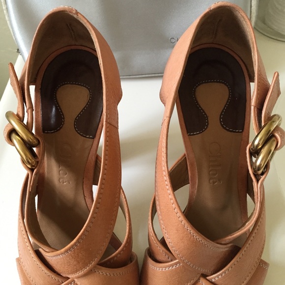Chloe Tan Leather Sandals - Picture 3 of 4