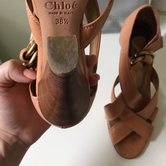 Chloe Tan Leather Sandals - Picture 4 of 4