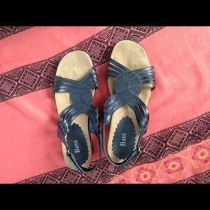 Party Sale‼️Bass Glenda Sandals