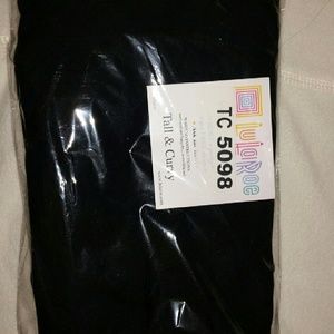Lularoe black TC leggings Brand new