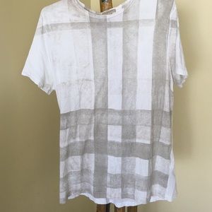 Burberry Brit  t-shirt.