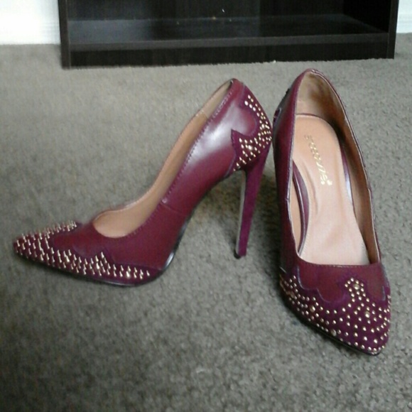 BRAND NEW | Rocker Chic Pumps by Shoedazzle