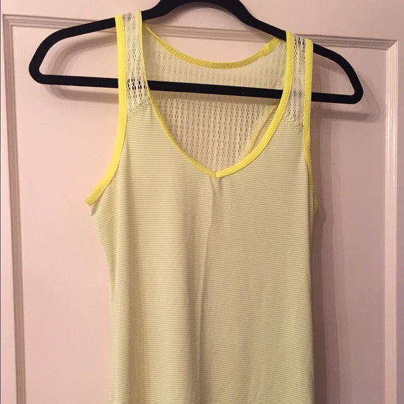 Lululemon Tank - Picture 1 of 2