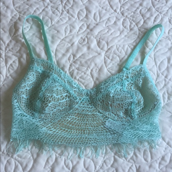 Nollie Mint Bralette - Picture 1 of 3