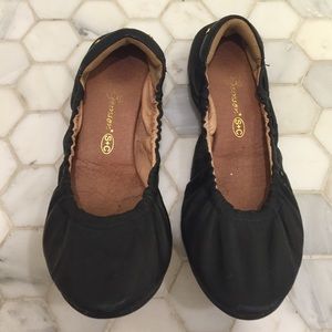 Matt Bernson ballet flats