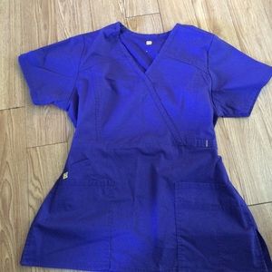 Scrub top wonder wink