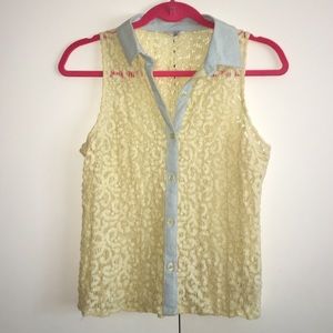🌀Lace and denim button up tank