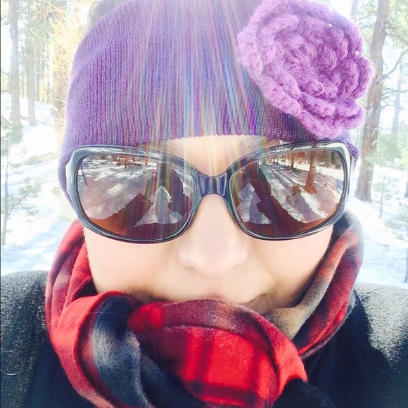 Meet your Posher, Joann - Picture 1 of 1