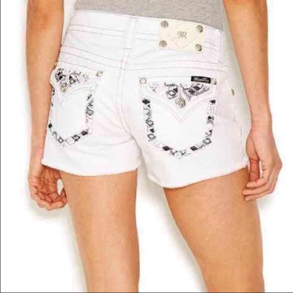 MISS ME JEAN SHORTS NWT