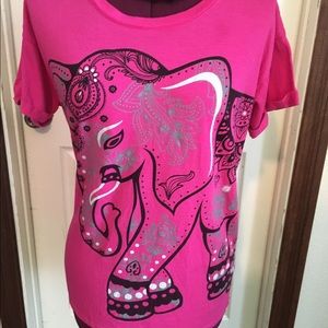Pink t- shirt