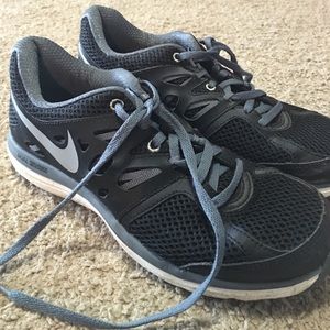nike running shoes