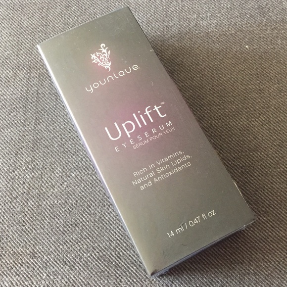 Younique Uplift Serum