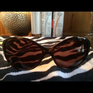 D&G sunglasses 8079,brown