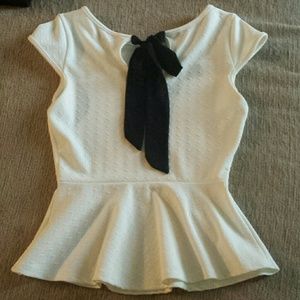 Bow-tie back peplum top