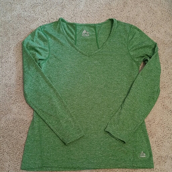 Athletic shirt