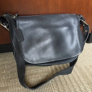 Vintage Coach Leather Shoulder Bag