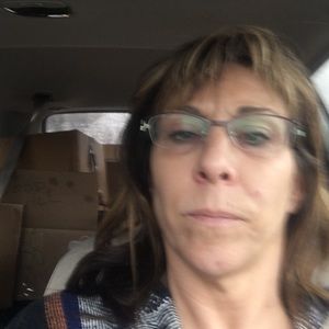 Meet your Posher, Laurie