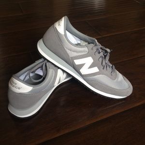 New Balance 620 Grey size 9