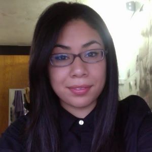 Meet your Posher, Gabriela