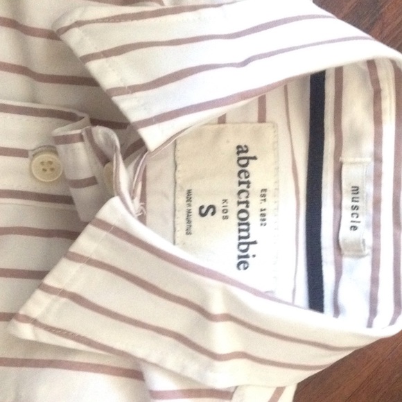 Abercrombie button button down - Picture 2 of 2