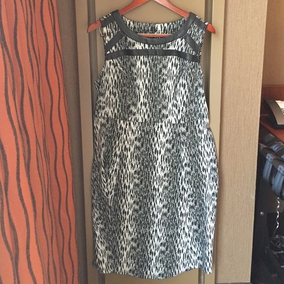 NWT Lane Bryant dress size 14 leather trim