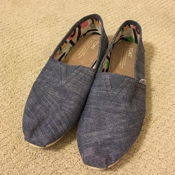 TOMS Blue Chambray Classics