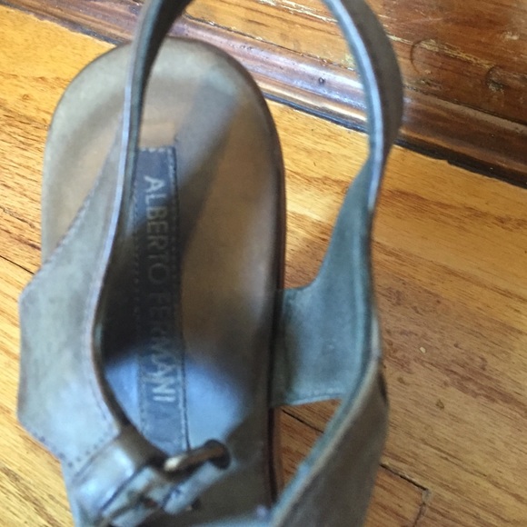 Grey Alberto Fermani wedges - Picture 3 of 4