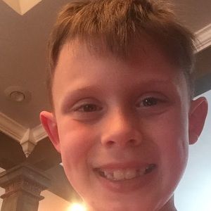 Meet your Posher, Corbin