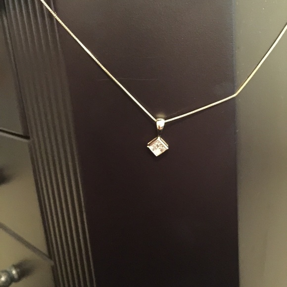 10k Gold Diamond Necklace