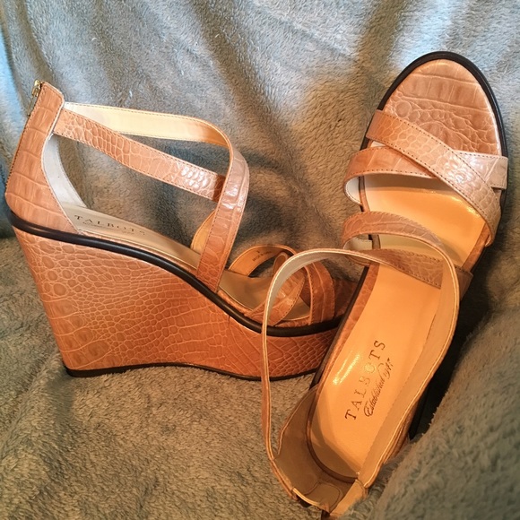 Talbots Shoes - Talbots Strappy Zipper Natural Wedge BRAND NEW Sz9