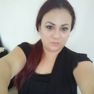 Meet your Posher, Isabel