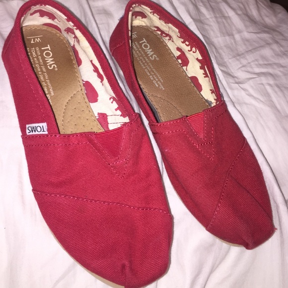 Red Toms
