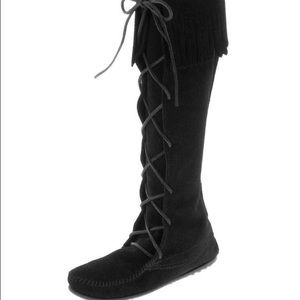 Minnetonka Tall Black Fringe Suede Boots