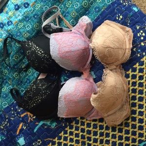 Victoria Secret 32B Bra Bundle