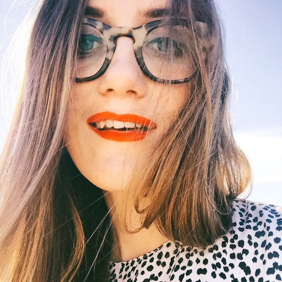 ⭐️ Meet The Posher, Chloé! ⭐️ - Picture 2 of 4