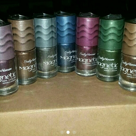 Sally Hansen Magnetic Collection