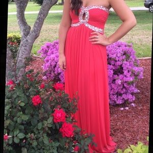 Coral strapless prom dress