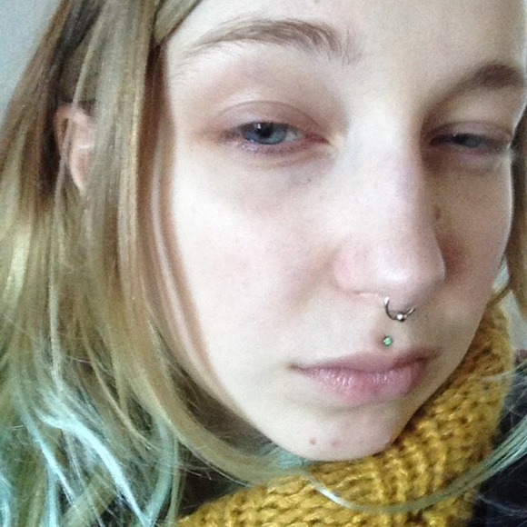 Meet your Posher, Bailey - Picture 1 of 4