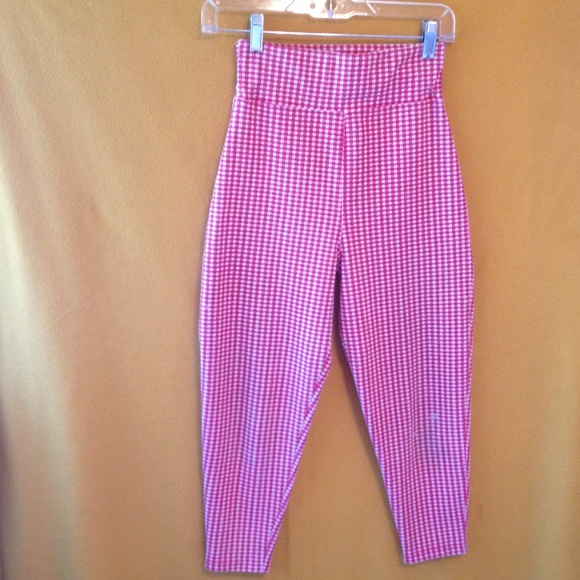 express tricot Pants - Capris 3" waistband  22" inseam red/white check